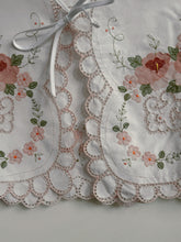 Load image into Gallery viewer, Chloe vest - ready to ship