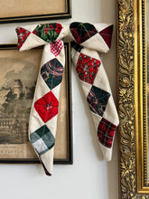 Load image into Gallery viewer, Noel Bow - custom made to order
