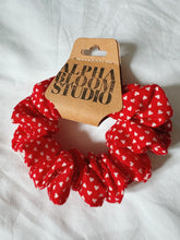 Load image into Gallery viewer, Vintage red heart scrunchie
