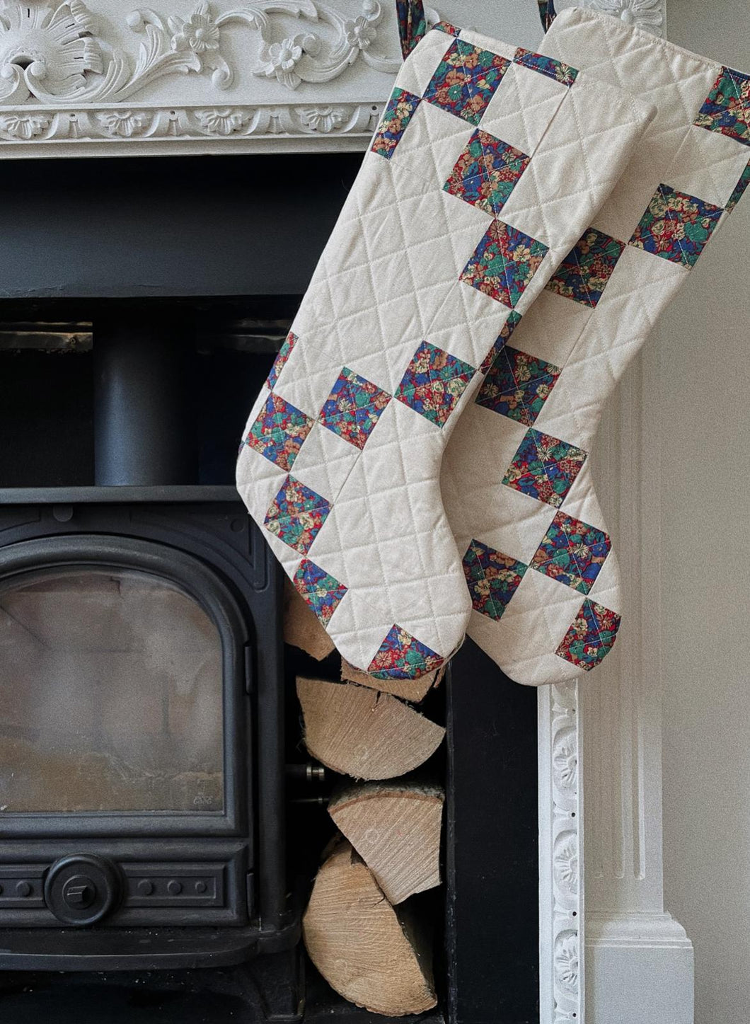 Irish Chain Stocking - Vintage Floral